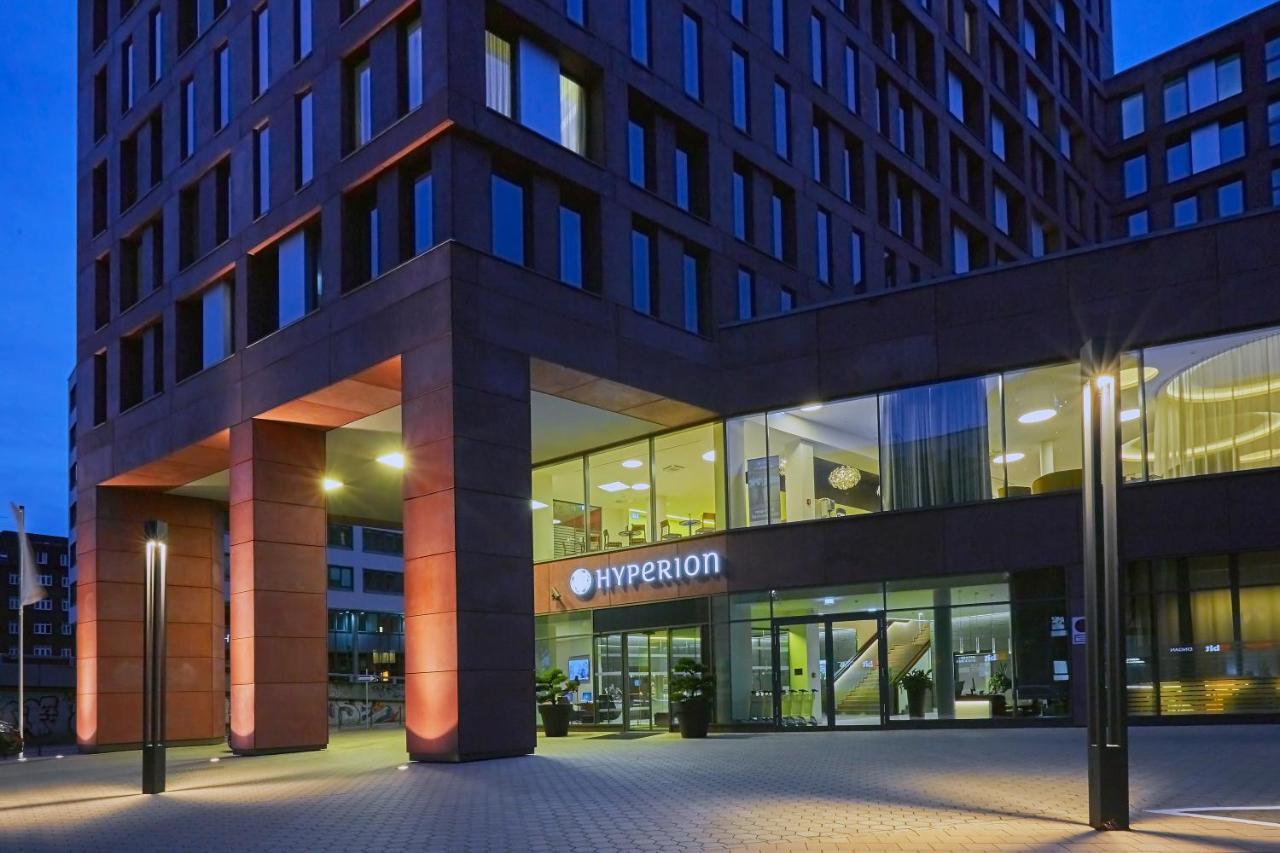 Hyperion Hotel Hamburg Exterior photo Hyperion, the headquarters of Hyperion Software