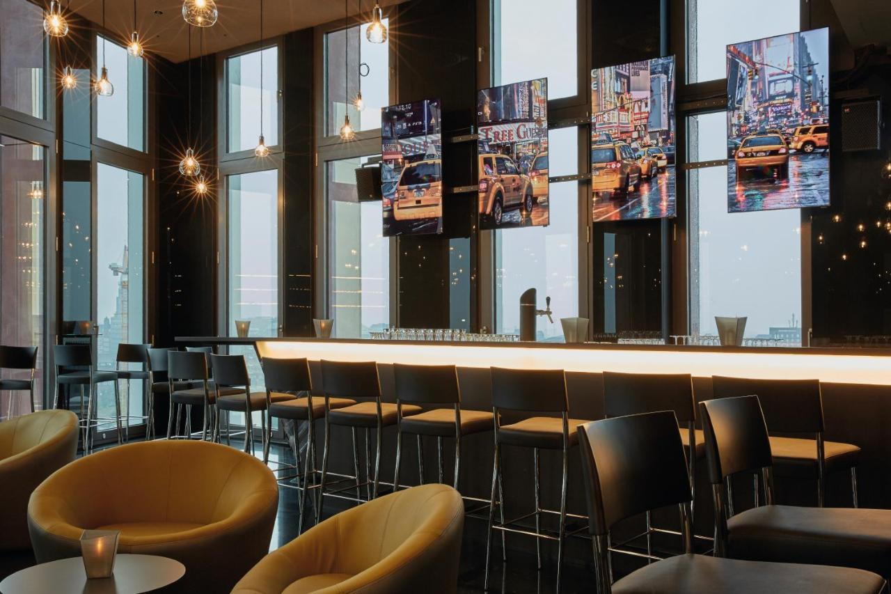 Hyperion Hotel Hamburg Exterior photo The Sky Bar