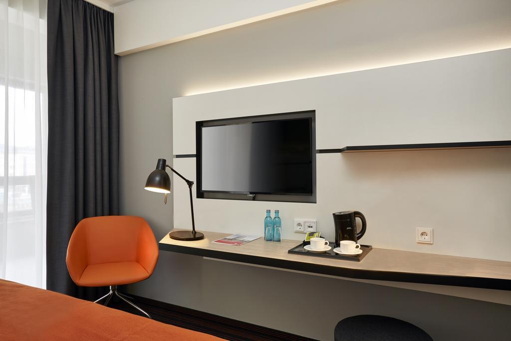 Hyperion Hotel Hamburg Room photo