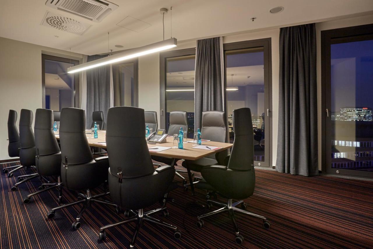 Hyperion Hotel Hamburg Exterior photo Meeting room at the hotel